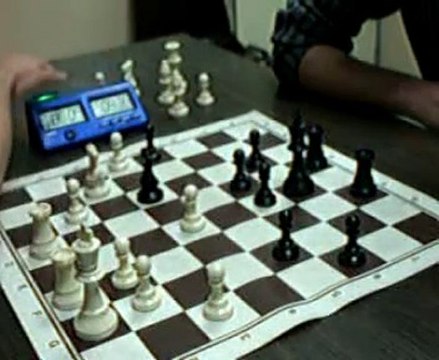 ECHECS : ZITOUN 1 VS 0 NOUMAI (SEVEN TOP STAR)