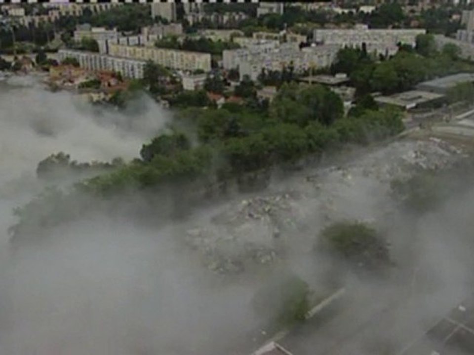 démolition barre 220