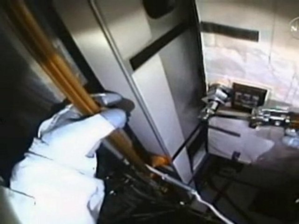 Atlantis astronauts spacewalk again