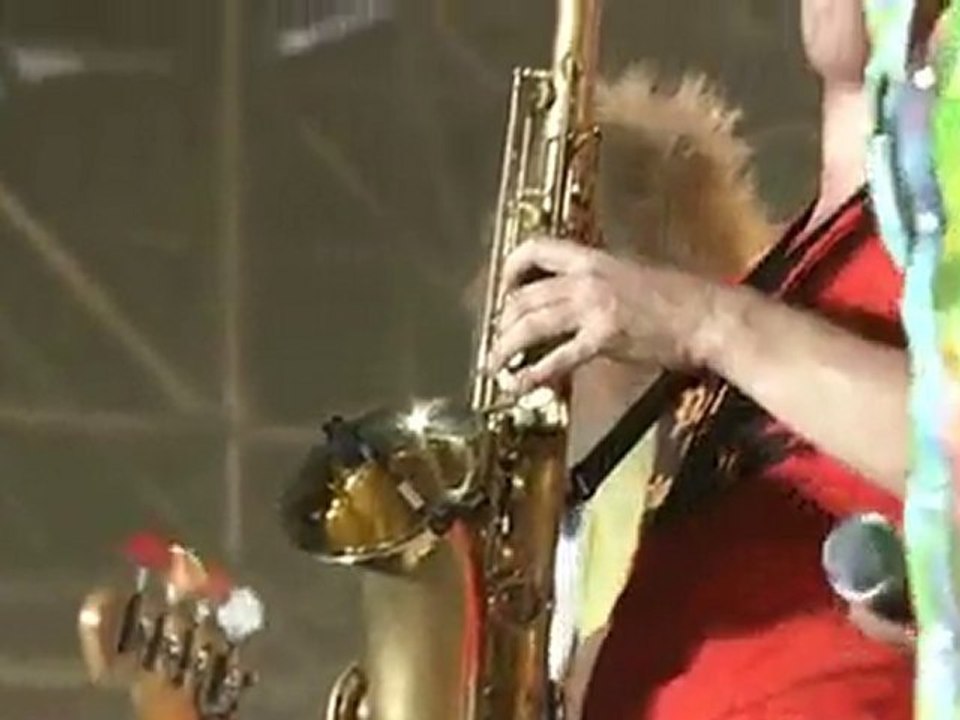 TUBE / シーズン・イン・ザ・サン