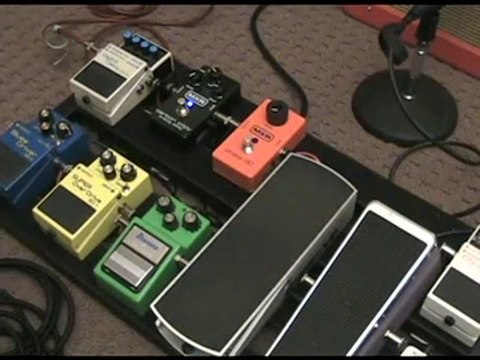 Fender Blues Jr and Effects Pedal demo