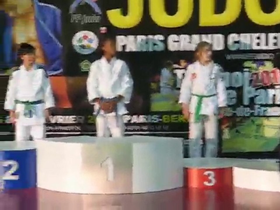 EMMA PODIUM IDF