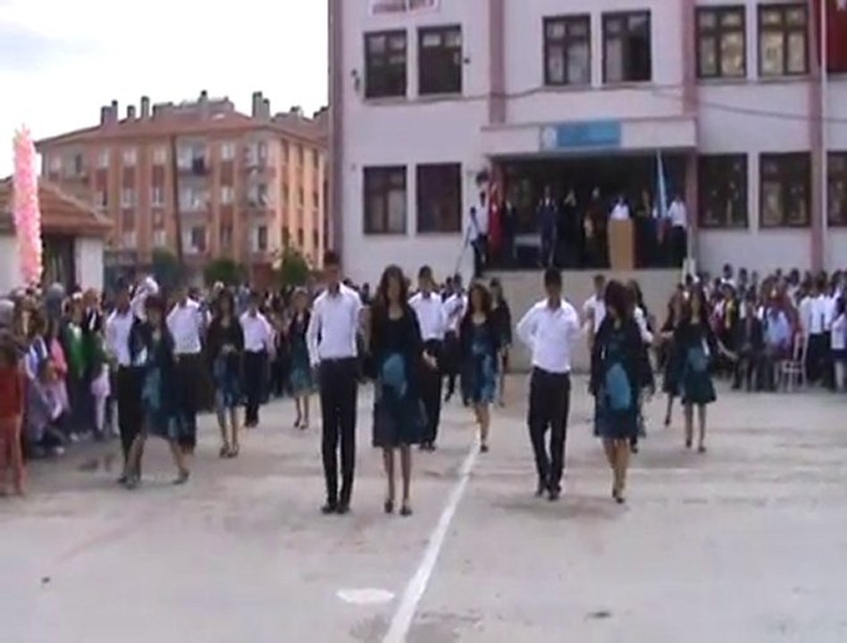 19 mayıs vals gösterisi