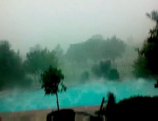 Pluie de grêlons énormes aux Etats-Unis