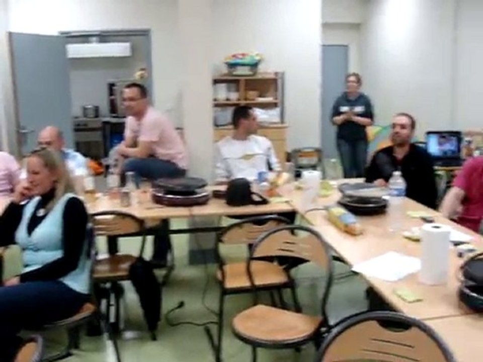 Les copinautes chantent "les p'tites bites"
