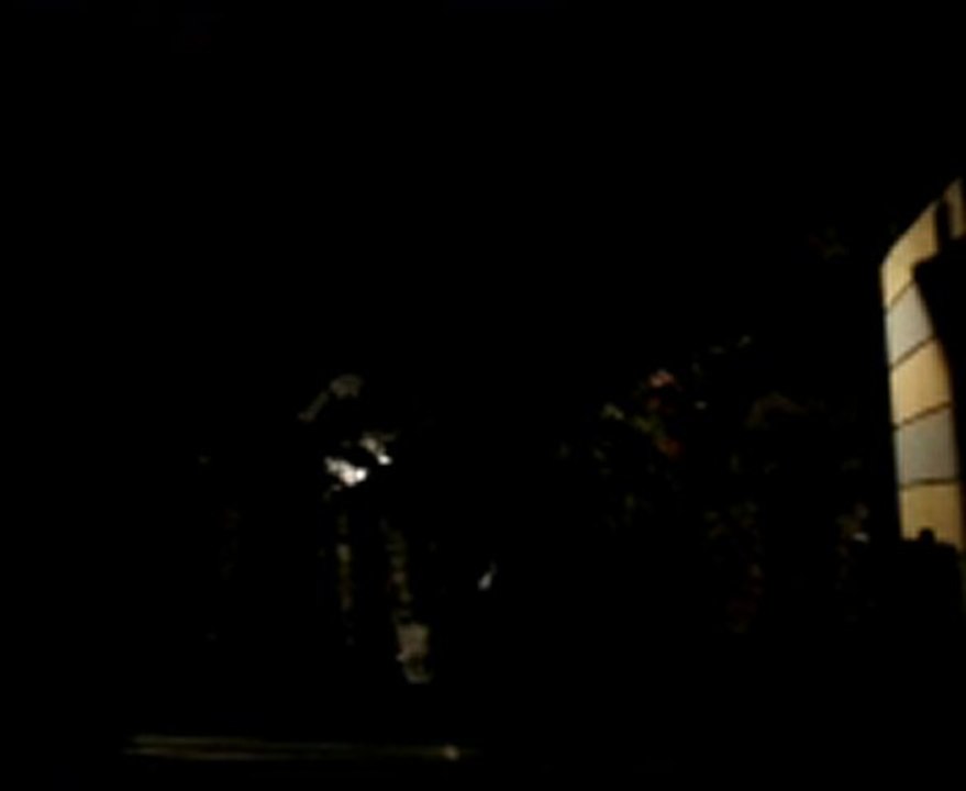 Ras'Métys sing  " Imperial Nyabinghi Song " Live at Reunion