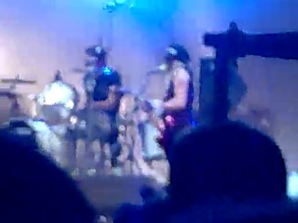 the Ting Tings @ solidays 2009- We started nothing