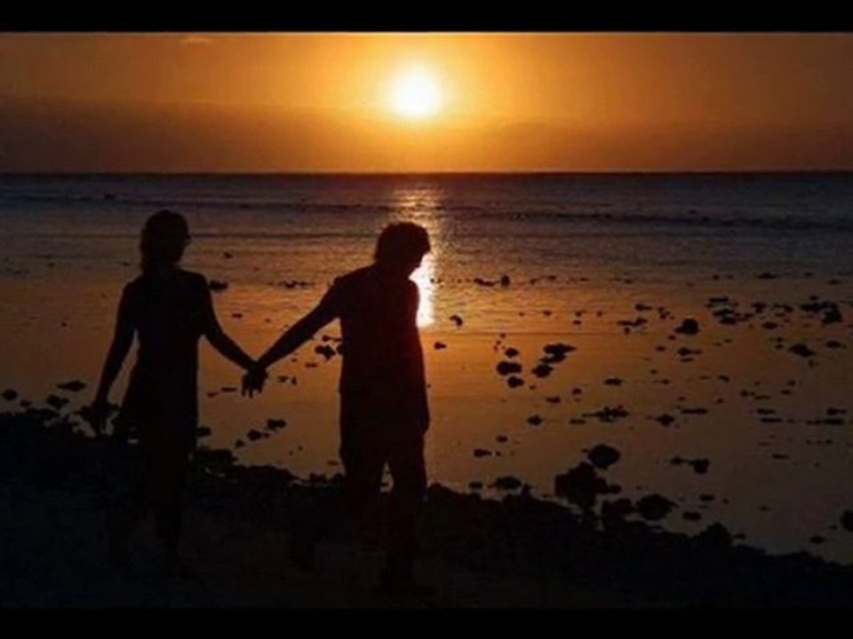 Ayna Seni Çok Seviyorum