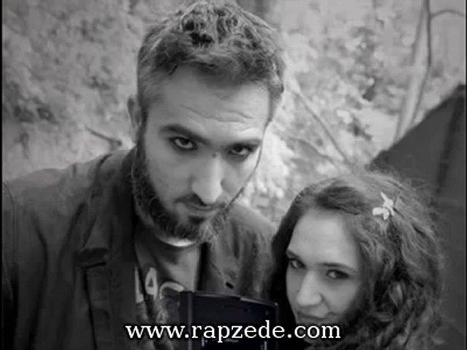 Sagopa Kajmer & Kolera - Bir Dizi İz 2010 www.akgulfm.com