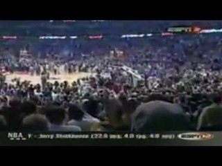 Chicago Doesn't Boo Legends