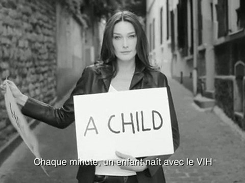 Carla Bruni dans la campagne Naître sans le VIH