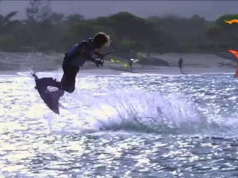 Wapala - Mag N°3: Windsurf Défi Wind à Gruissan,