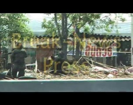 20100519 The troops are preparing to enter the camps