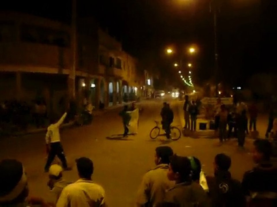 Tolga Rond Point Principale le 13 Novembre 2009  6/