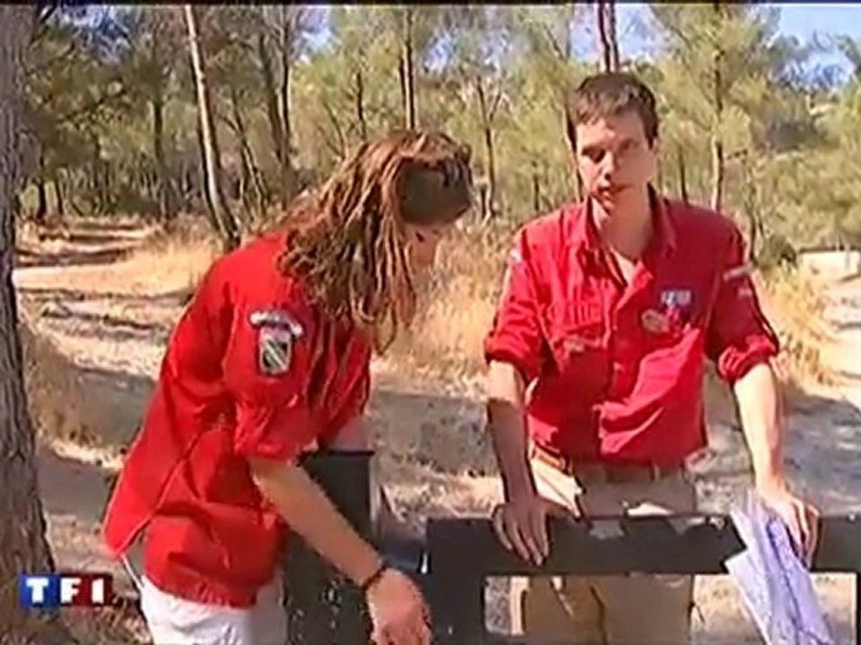 Les scouts de France veillent au feu