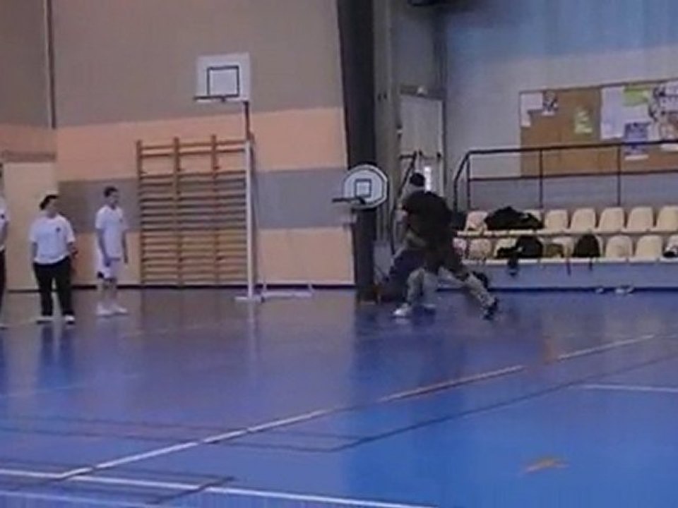 MOV0D9
