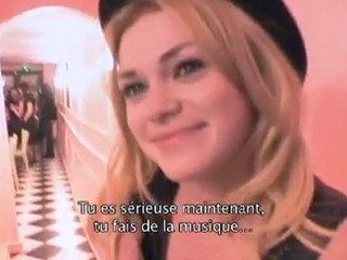 UFFIE chez Chloe.s Cupcakes - Paris Dernière