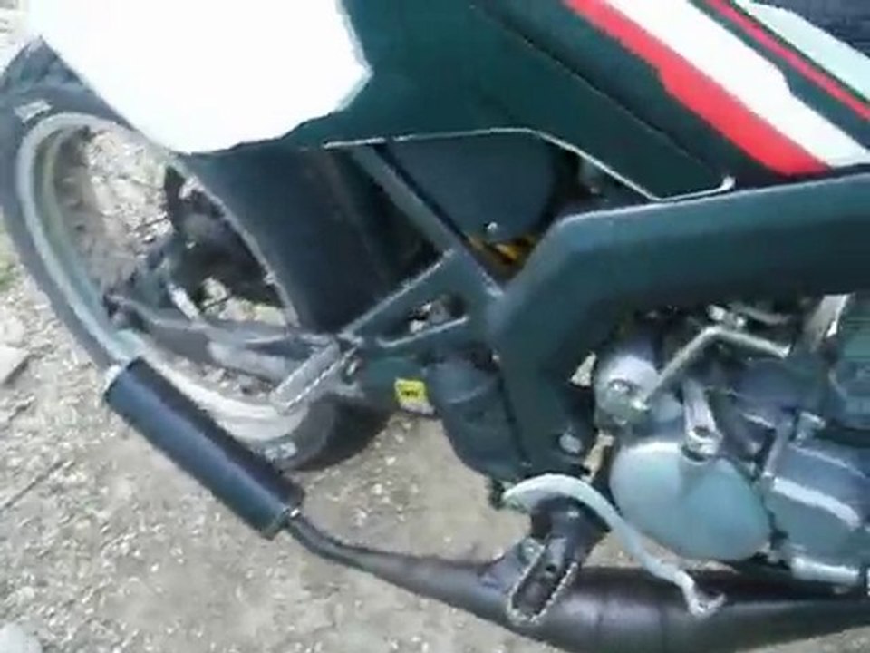 Bruit pot scr hand made boite a air full débrider sur derbi