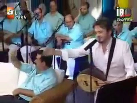 orhan ölmez - ah yalan dünya canli (ibo show club6 İzlesen