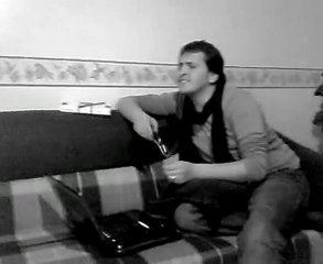 konser,mini konser,arkadaş eğlencesi,anı yaşamak, çay sefası