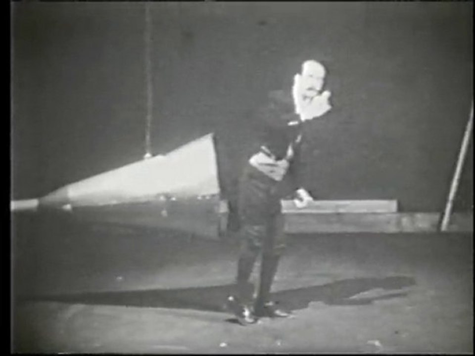 THOMAS EDISON 1900 "LE PETOMANE DU MOULIN-ROUGE"