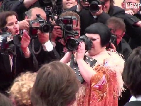 La montée des marches de Hors la loi de Rachid Bouchareb