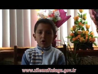 Beş yaşında esmaul hüsnayı ezbere okuyan çocuk