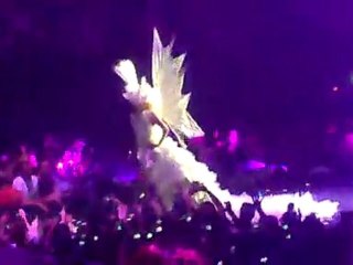 lady gaga so happy i could die 21/05/2010 bercy