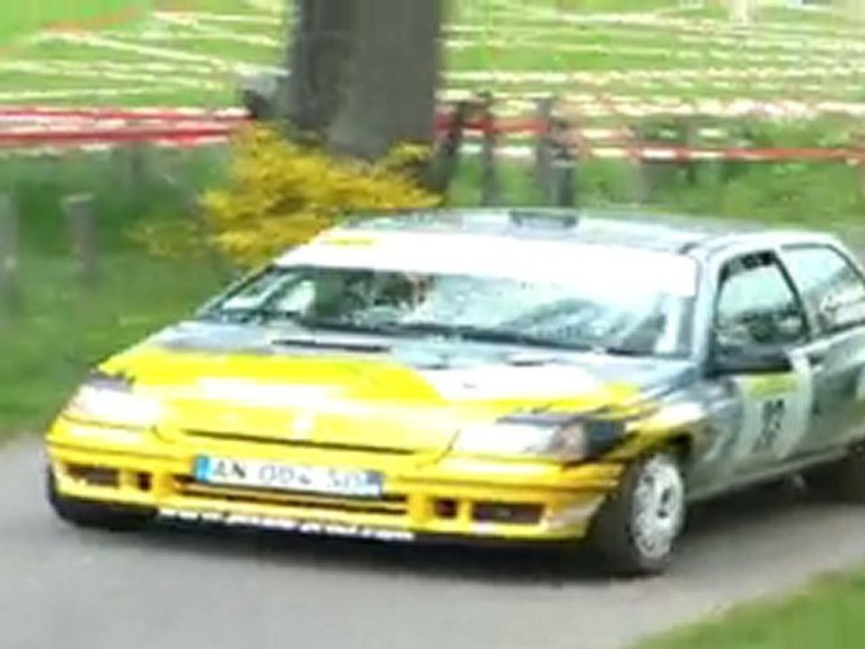 Rallye du Chambost ES1 Julien saunier