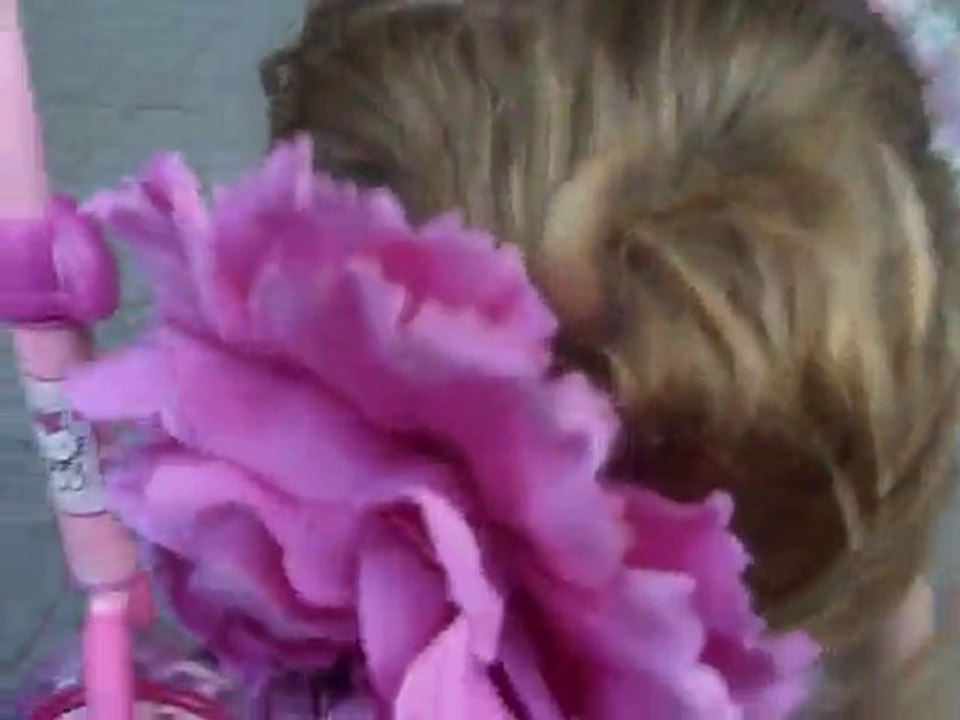 jayden fait de la trotinette