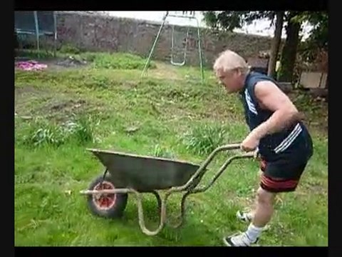 Forfar Davy Laing Trains To Beat Up Wazza