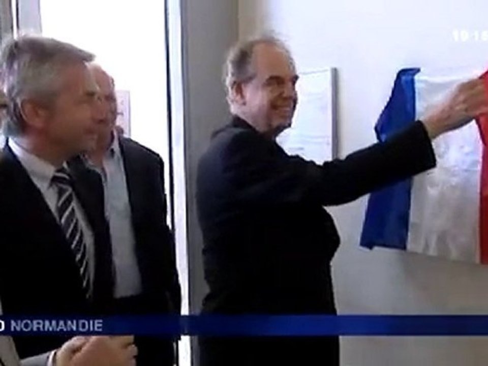 le ministre de la culture Frédéric Mitterrand à Vire (14)