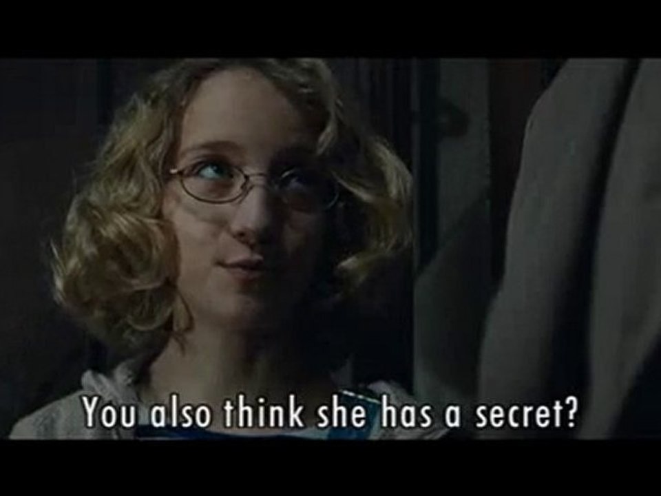 Yaşamaya Değer Film Fragmanı - Hedgehog trailer