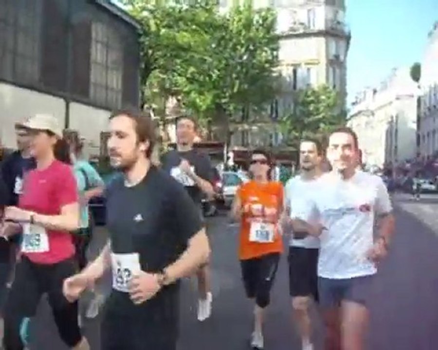 à peine je ferme les yeux je vois une immense patinoire