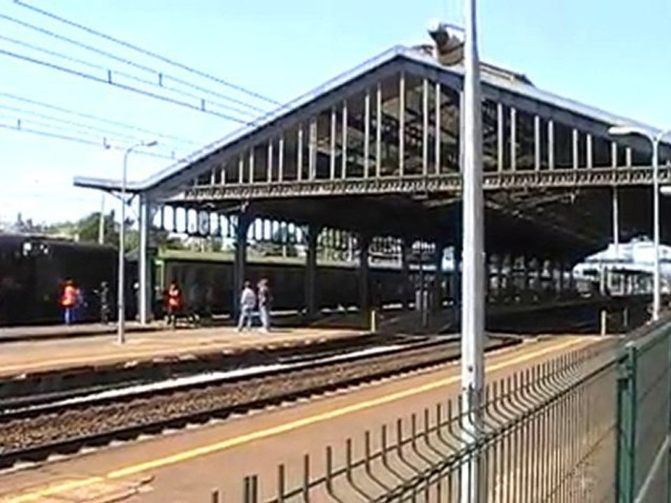 Train à vapeur gare de Blois