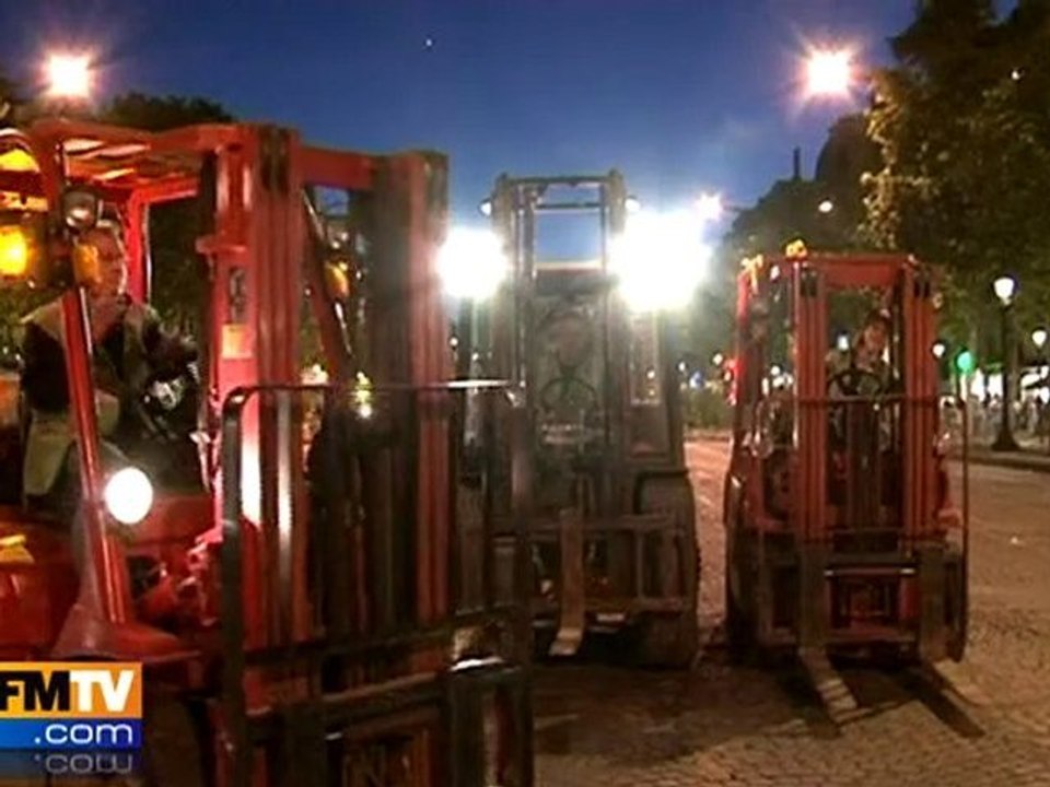 Les Champs-Élysées sous la verdure