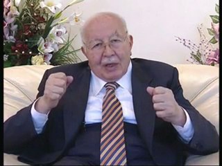Erbakan Hocadan İstanbulun Fethine davet