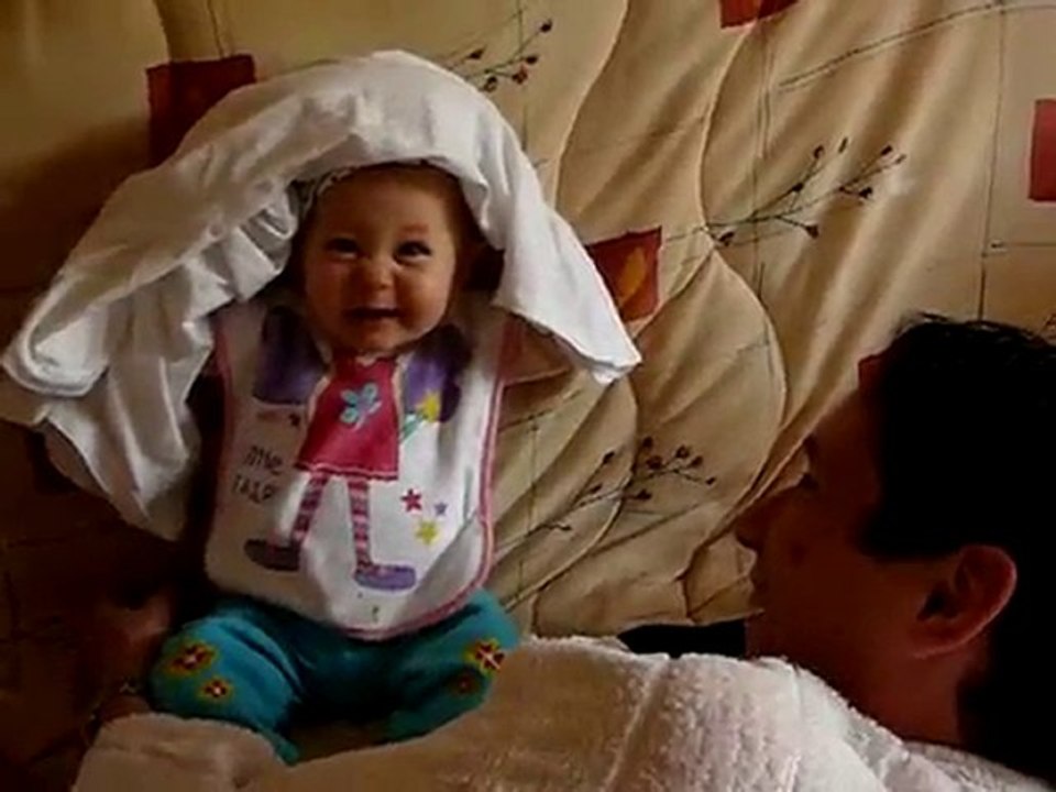 2010 05 19 coucou avec le tshirt de papa rapide