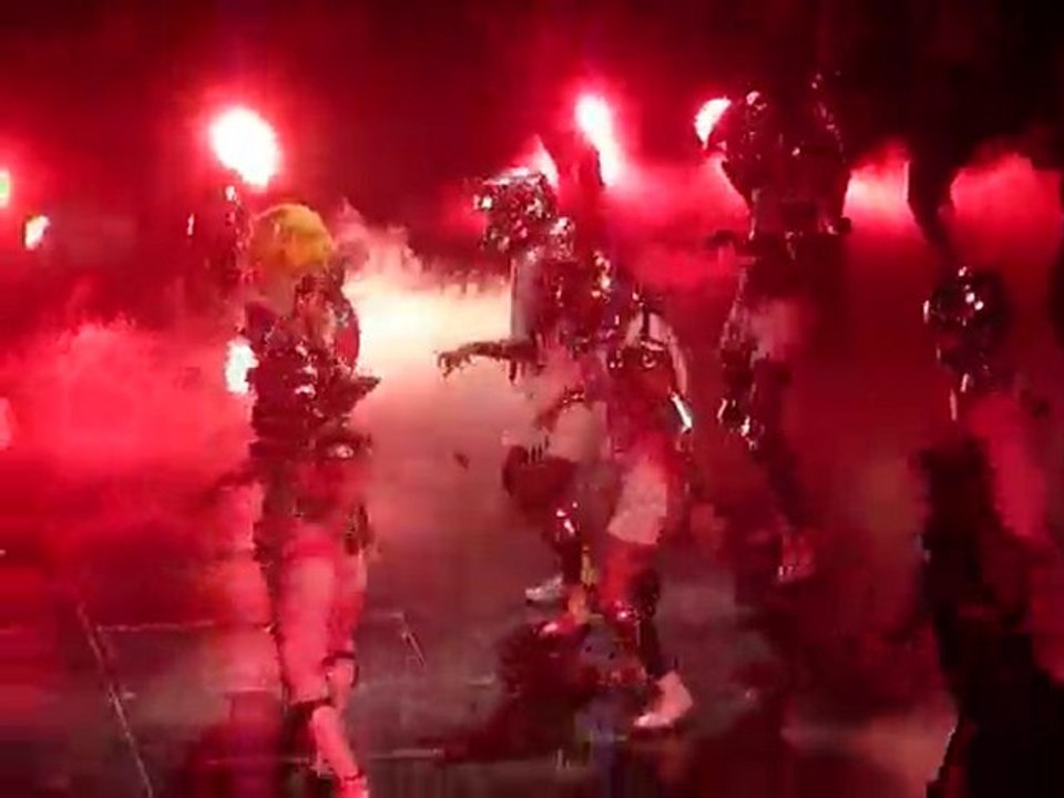 Lady Gaga - Bad Romance - 22.05.10 @Bercy