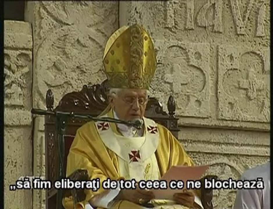 Papa: Să înlăturăm barierele dintre noi pentru a aduce pacea