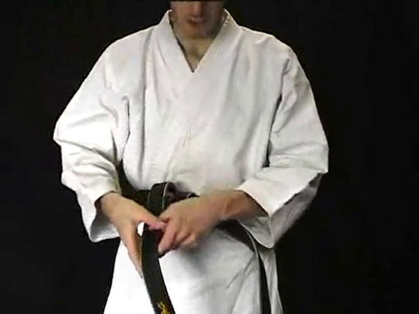 Como amarrar o cinto de Karate - Vídeo Dailymotion