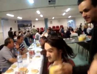 hollanda batitrakyalilar iftar yemegi roterdam mevlana camii