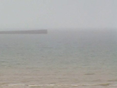 VESTIGE DU PORT DE DEBARQUEMENT D'ARROMANCHE