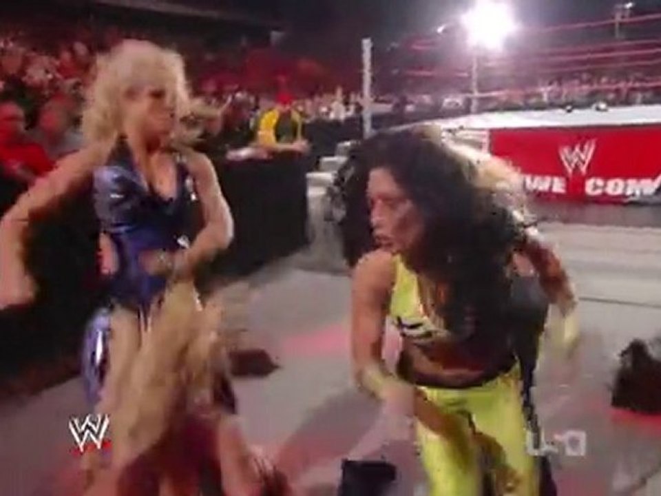 Melina & Kelly Kelly vs. Beth Phoenix & Jillian