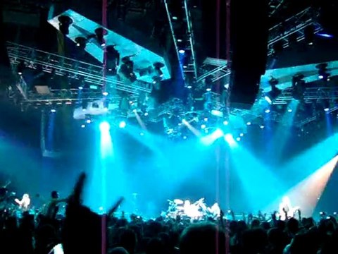 Metallica - Nothing else matters - Lyon 23 Mai 2010 .