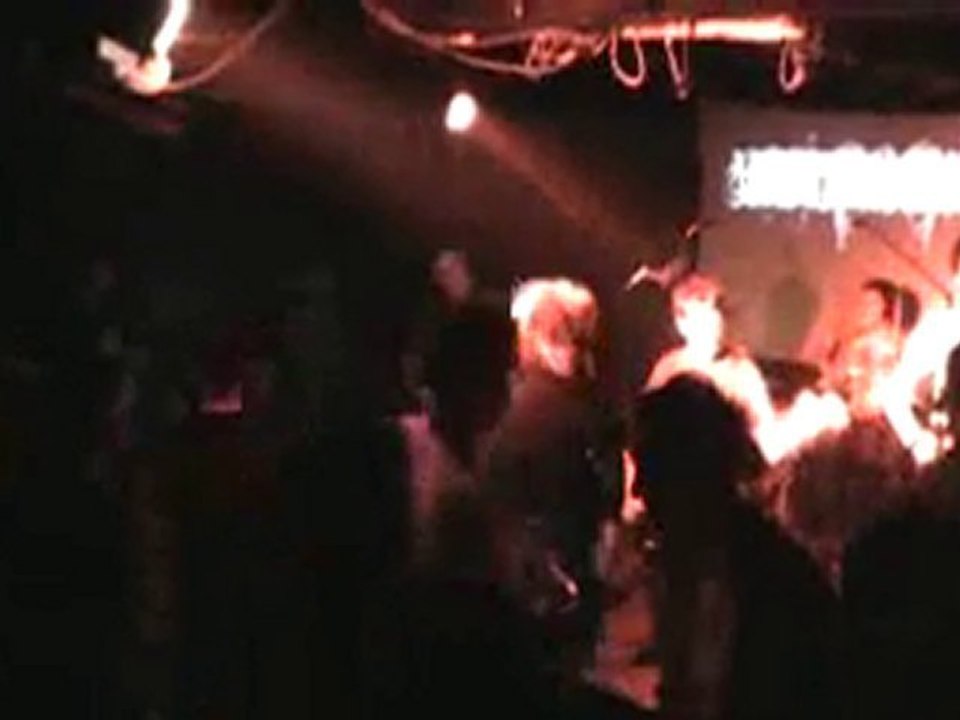 NOTHINGNESS @ Poitiers (22/05/10) 1/3