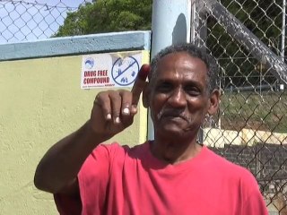 Battle at polls in Trinidad and Tobago snap vote