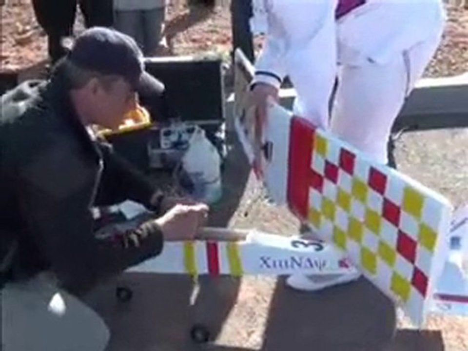 Avion no 3 aéromodélisme G-R 2009