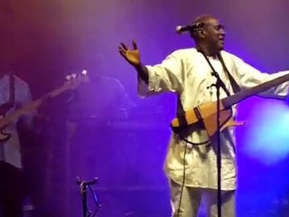 Terre de Blues 2010.Ismael Lo-Jammu Africa