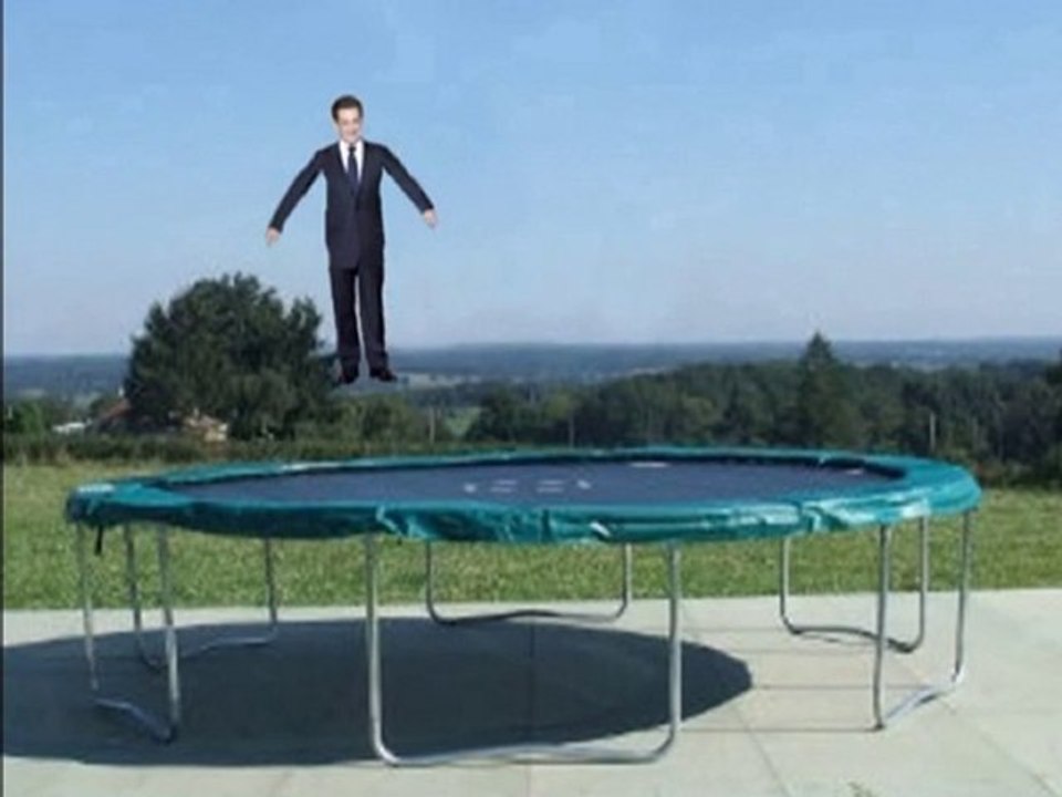 Nicolas Sarkozy ne rebondit pas que dans les sondages!